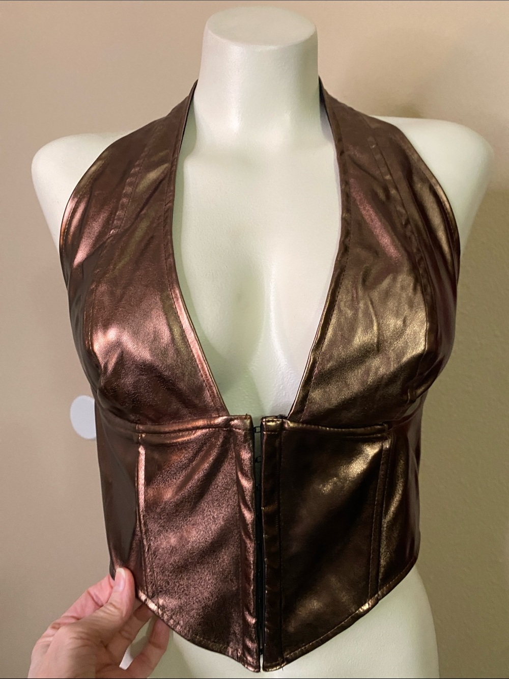 Windsor Bronze Faux Leather Halter Corset club Top M 💕 NWT